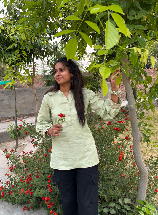 Elegant Light Green Cotton Kurti with Puff Sleeves – Casual & Ethnic Fusion